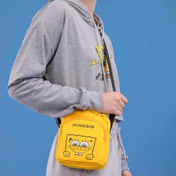 SOLD!! ⭐️HOST PICK⭐️ Spongebob mini Crossbody Bag - Picture 6 of 7